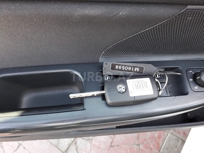 Volkswagen Jetta 2010, 162,000 km - 1.6 л - Sumqayıt