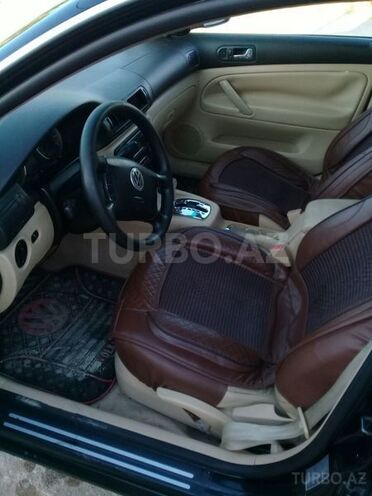 Volkswagen Passat 2002, 283,334 km - 1.8 л - Bakı