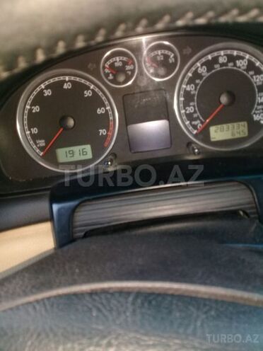 Volkswagen Passat 2002, 283,334 km - 1.8 л - Bakı