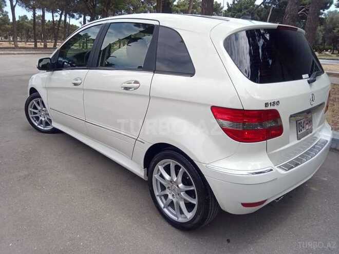 Mercedes B 170 2010, 56,000 km - 1.7 l - Bakı