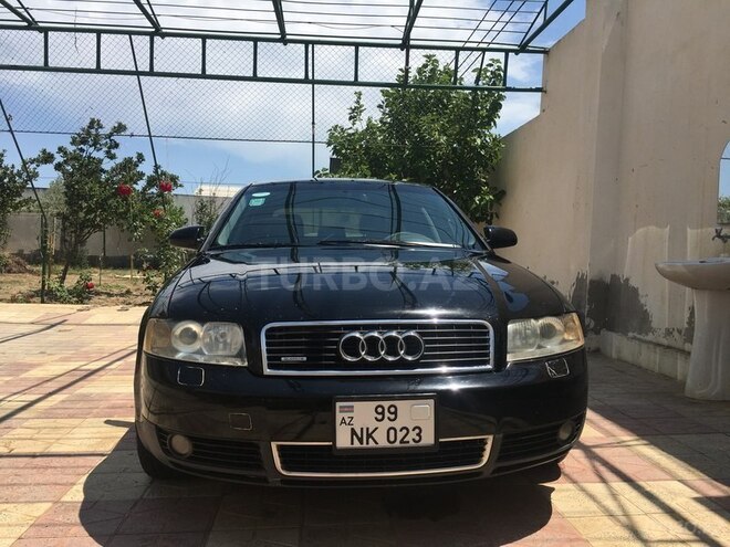 Audi A4 2002, 250,000 km - 1.8 л - Bakı