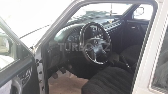 GAZ 31105 2004, 146,000 km - 2.3 л - Gəncə