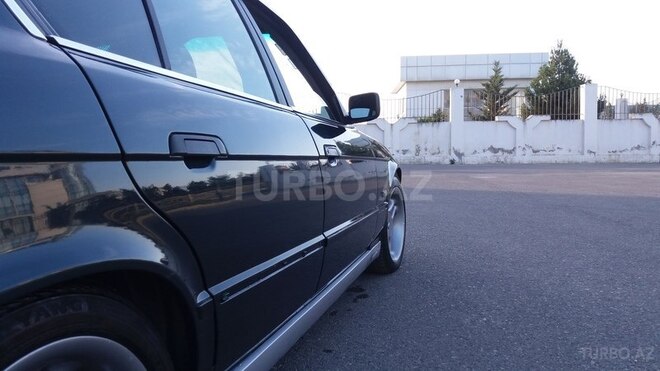 BMW 520 1994, 358,000 km - 2.0 л - Bakı