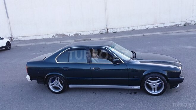 BMW 520 1994, 358,000 km - 2.0 л - Bakı