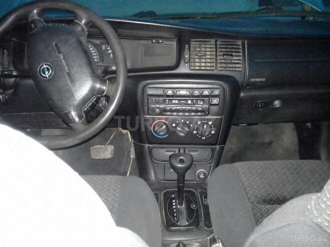 Opel Vectra 1996, 300,026 km - 2.0 l - Neftçala