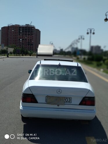 Mercedes E 200 1989, 380,000 km - 2.0 l - Bakı
