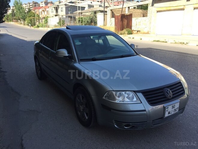 Volkswagen Passat 2004, 249,230 km - 1.8 l - Bakı