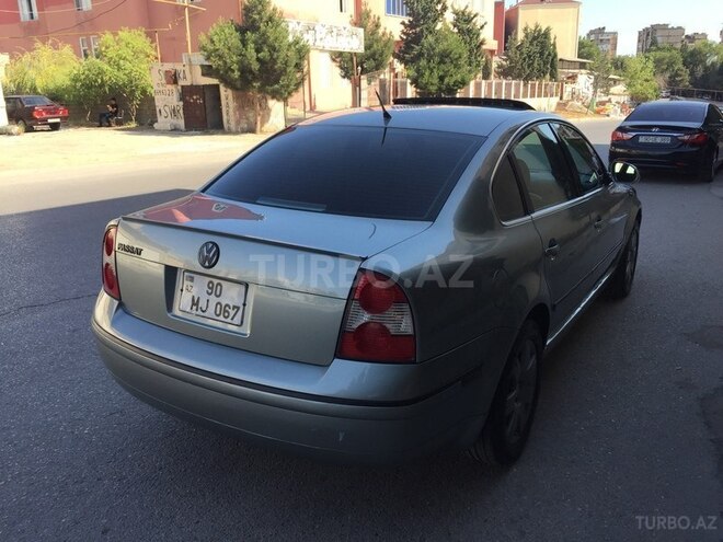 Volkswagen Passat 2004, 249,230 km - 1.8 l - Bakı