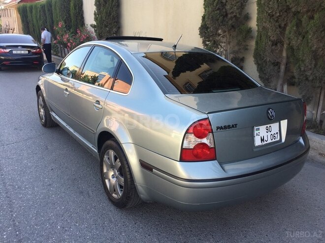 Volkswagen Passat 2004, 249,230 km - 1.8 l - Bakı