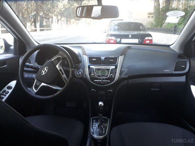 Hyundai Accent 2012, 81,000 km - 1.6 l - Bakı