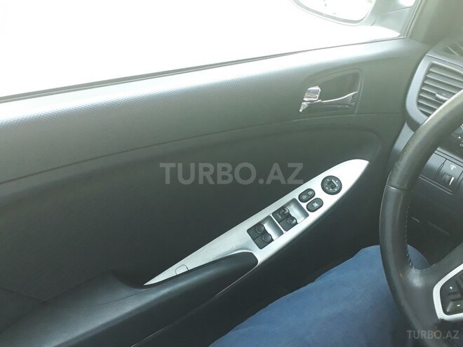 Hyundai Accent 2012, 81,000 km - 1.6 l - Bakı