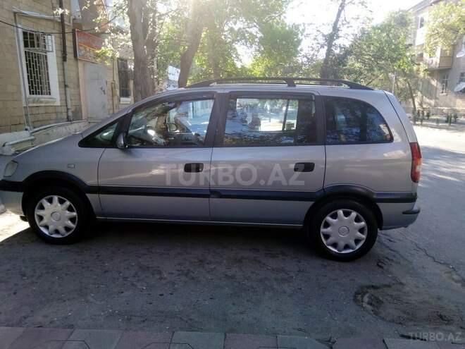 Opel Zafira 1999, 286,000 km - 1.8 л - Bakı