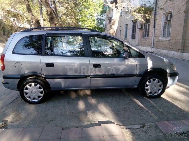 Opel Zafira 1999, 286,000 km - 1.8 л - Bakı