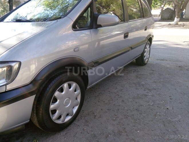 Opel Zafira 1999, 286,000 km - 1.8 л - Bakı
