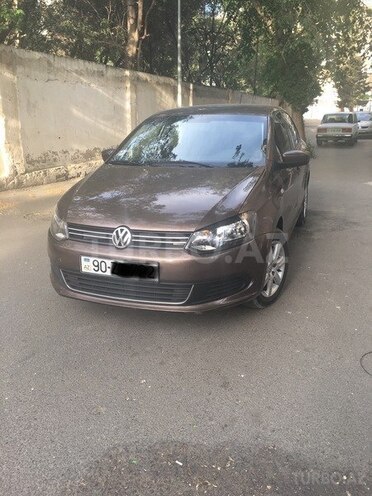 Volkswagen Polo 2015, 120,000 km - 0.2 l - Bakı