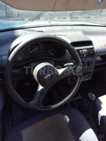 Opel Corsa 1994, 370,000 km - 1.2 l - Bakı