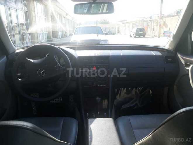 Mercedes C 230 2000, 137,000 km - 2.3 l - Bakı