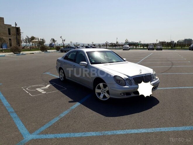 Mercedes E 220 2002, 310,000 km - 2.2 l - Bakı