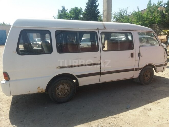 Kia Pregio 1996, 257,000 km - 2.7 l - Sumqayıt