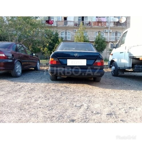 Mercedes E 200 1989, 411,354 km - 2.0 l - Şirvan