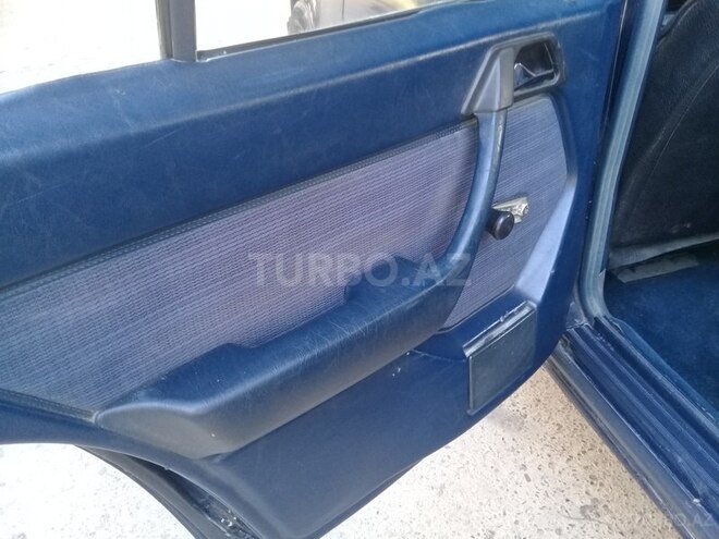 Mercedes E 200 1989, 411,354 km - 2.0 l - Şirvan