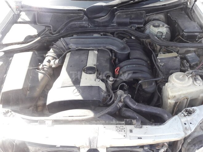 Mercedes E 280 1996, 281,000 km - 2.8 л - Astara
