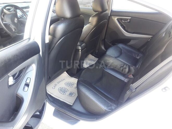 Hyundai Elantra 2010, 131,000 km - 1.6 l - Bakı