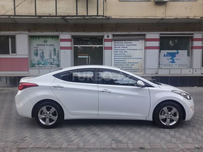 Hyundai Elantra 2010, 131,000 km - 1.6 l - Bakı