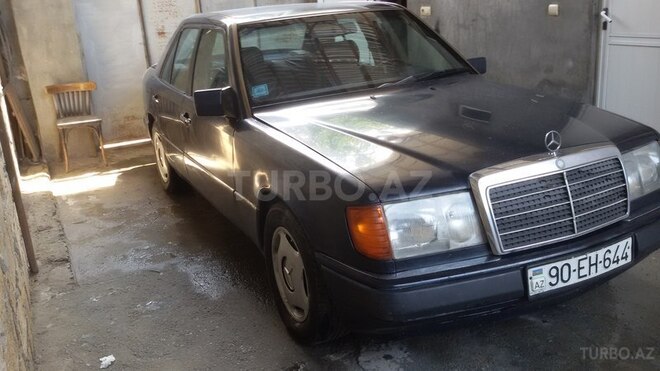 Mercedes E 200 1992, 352,841 km - 2.0 l - Gəncə