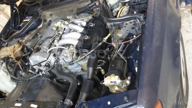 Mercedes E 200 1992, 352,841 km - 2.0 l - Gəncə