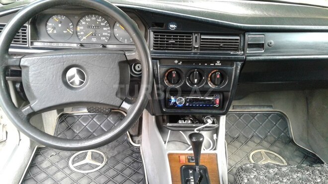 Mercedes 190 1990, 329,000 km - 2.1 л - Bakı