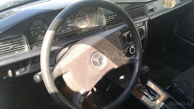 Mercedes 190 1989, 235,555 km - 1.8 л - Bakı