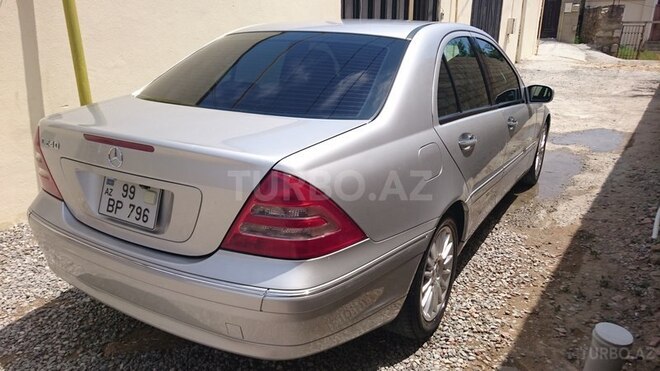 Mercedes C 240 2000, 203,000 km - 2.6 l - Bakı
