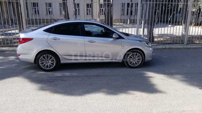 Hyundai Accent 2012, 180,000 km - 1.6 л - Bakı