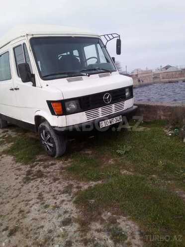Mercedes 208 D 1994, 1,542,000 km - 2.5 л - Bakı
