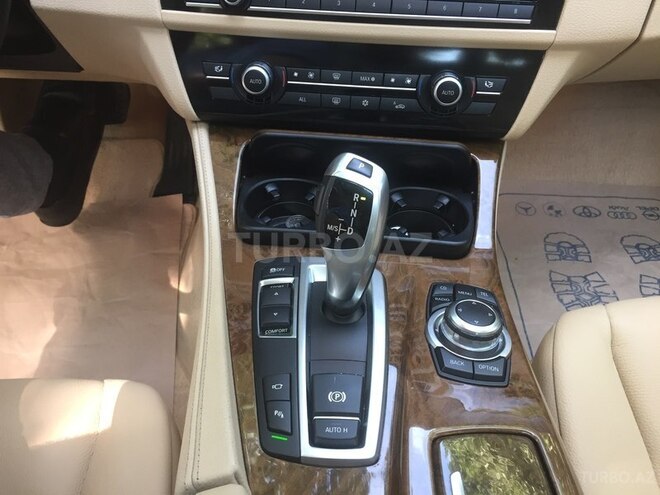 BMW 528 2012, 110,000 km - 2.0 l - Bərdə