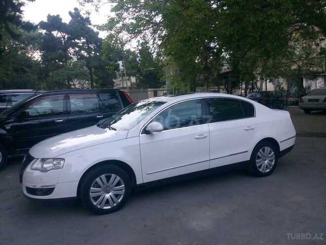 Volkswagen Passat 2009, 210,000 km - 1.8 л - Bakı