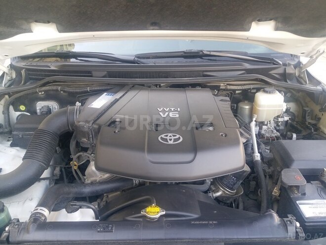 Toyota Land Cruiser 2011, 57,000 km - 4.0 l - Bakı