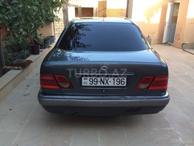 Mercedes E 200 1996, 387,000 km - 2.0 l - Bakı