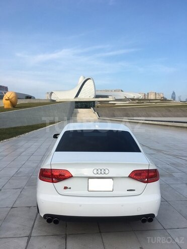 Audi A4 2010, 160,000 km - 2.0 l - Bakı