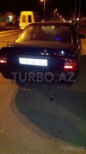 Opel Vectra 1992, 465,000 km - 1.6 l - Bakı