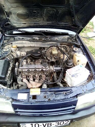 Opel Vectra 1992, 465,000 km - 1.6 l - Bakı