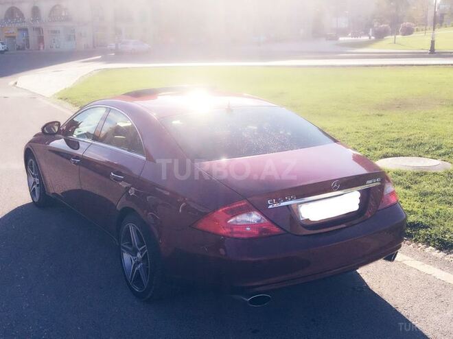 Mercedes CLS 350 2005, 135,000 km - 3.5 l - Bakı