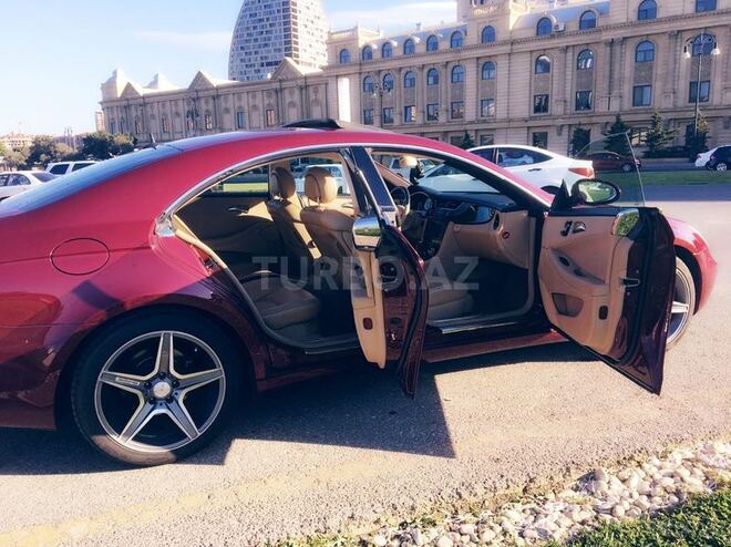 Mercedes CLS 350 2005, 135,000 km - 3.5 l - Bakı