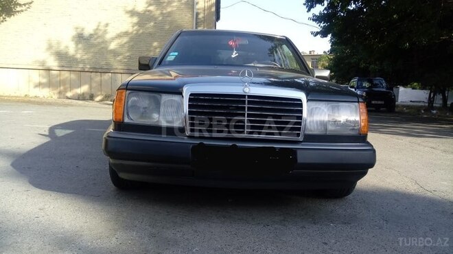 Mercedes E 200 1989, 110,562 km - 2.0 л - Bakı