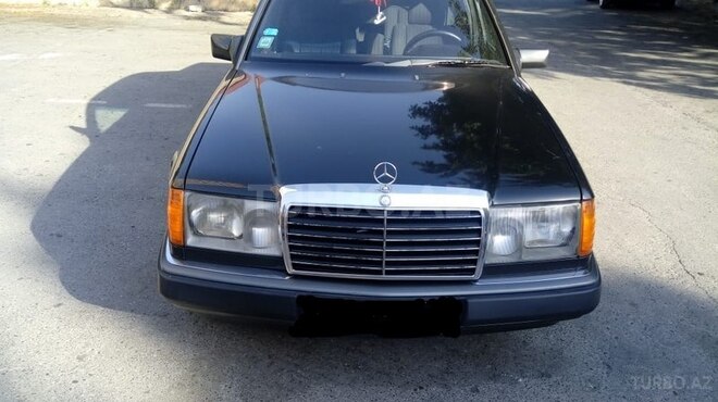Mercedes E 200 1989, 110,562 km - 2.0 л - Bakı