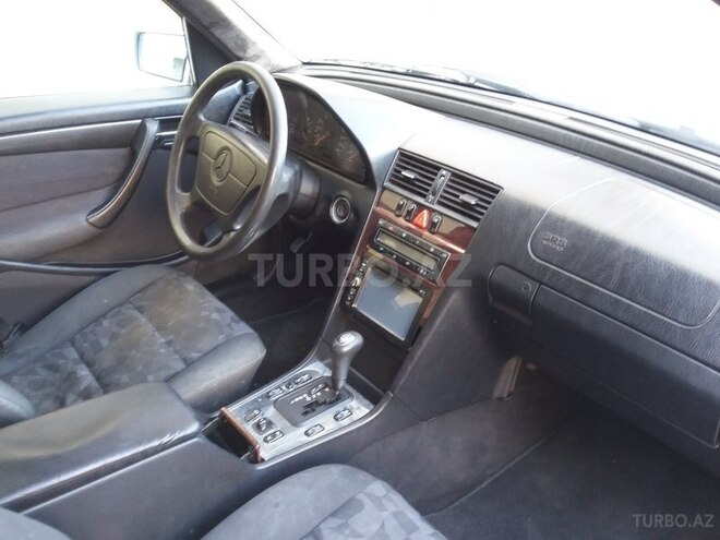 Mercedes C 200 1998, 275,000 km - 2.0 l - Bakı