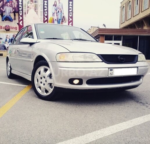 Opel Vectra 2000, 236,000 km - 2.0 л - Bakı
