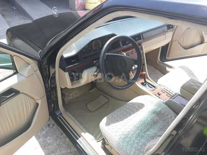 Mercedes E 320 1994, 308,167 km - 3.2 l - Şəki