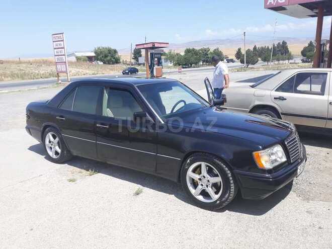 Mercedes E 320 1994, 308,167 km - 3.2 l - Şəki